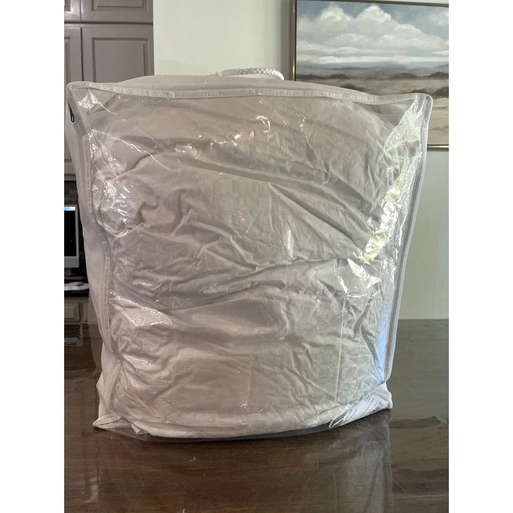 The Company Store Legends Luxury Luxe Royal Down Medium Warmth Comforter